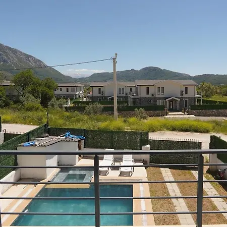 Villa Βίλα *