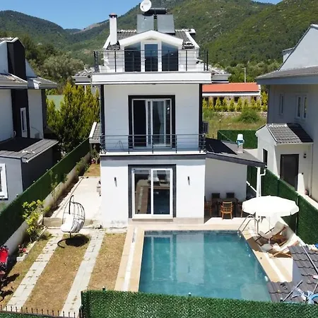 Villa Βίλα
